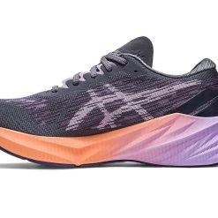 Women's ASICS Novablast 3 - 1012B288.020 7 Women's ASICS Novablast 3 - 1012B288.020 -Nike Shop 1012B288 020 SR LT GLB