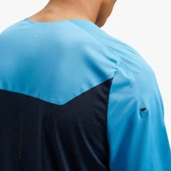 On Running Men's On Performance-T - 102.00419 -Nike Shop 102 00419 performance t ss22 niagara navy m g5 png