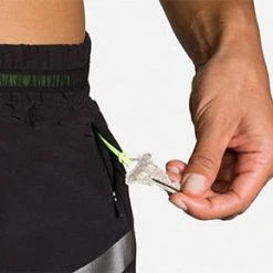 Women's Brooks Carbonite 4" Short Run Visible Collection - 221492-070 -Nike Shop 221492 070 D4 Carbonite 4in Short