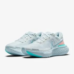 Women's Nike ZoomX Invincible Run Flyknit-CT2229-102 -Nike Shop 7f8ca9b6 9a23 4242 ab77 c8c870e74fcc 1