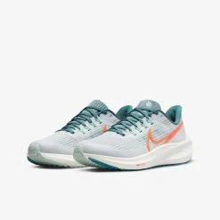 Kids Nike Air Zoom Pegasus 39-DM4015-003 9 Kids Nike Air Zoom Pegasus 39-DM4015-003 -Nike Shop 86bfb864 280e 4a4b 9aef 3ef2f0717751