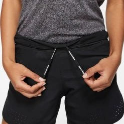 Women's Nike Elevate Short 5IN AQ5418-010 23 Women's Nike Elevate Short 5IN AQ5418-010 -Nike Shop AQ5418 010 PHSYM004