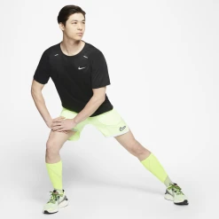 Men's Nike Rise 365 Short Sleeve CJ5420-010 -Nike Shop CJ5420 010 PHSYM004 2000