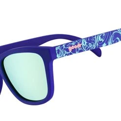 Goodr Running Sunglasses - Captain America's UV Shield -Nike Shop CaptainAmericasUVShieldSideImage 1000x 72d4d10f 8d60 42c6 8698 b6a303380e3e