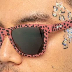 Goodr Running Sunglasses - Cheetahs Always Win - G00088-OG-BK1-NR -Nike Shop Cheetah sAlwaysWin ProductPageAssetsOnFaceImage 1000x 7e234bd3 61ba 4c26 a35e 3c5c3bee3f02