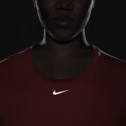 Women's Nike One Luxe Short Sleeves - DD0618-673 -Nike Shop DD0618 673 PHSYM200 2000