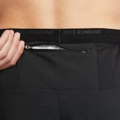 Men's Nike 7" Stride Short - DM4761-010 -Nike Shop DM4761 010 PHSYM003