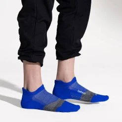 Feetures Elite Light Cushion Socks FEET-E50494 5 Feetures Elite Light Cushion Socks FEET-E50494 -Nike Shop E50494 3 900x 87b9e0e1 fce4 4a7a baa3 3e9f9844a343