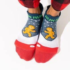 Feetures Gingerbread Limited Edition -Nike Shop Gingerbread 4