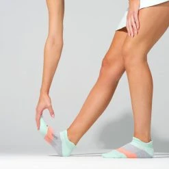 Feetures Elite Max Cushion No Show Tab Socks - FEET-EC502580 -Nike Shop MINTMC3 720x e1b932db e41d 4655 b129 31a8fb77f9cc