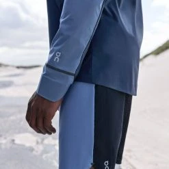 On Running Men's On Lightweight Short - 125.00302 -Nike Shop Small JPEG SS21 Apparel Running M Editorial 8