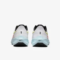 Women's Nike Air Zoom Pegasus 39DX3350-100 -Nike Shop e2ed9867 a011 4b78 8459 e438337e9259