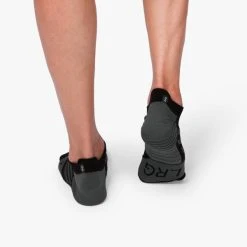 On Running Men's On Low Sock 302.00057 -Nike Shop mens on low sock black d